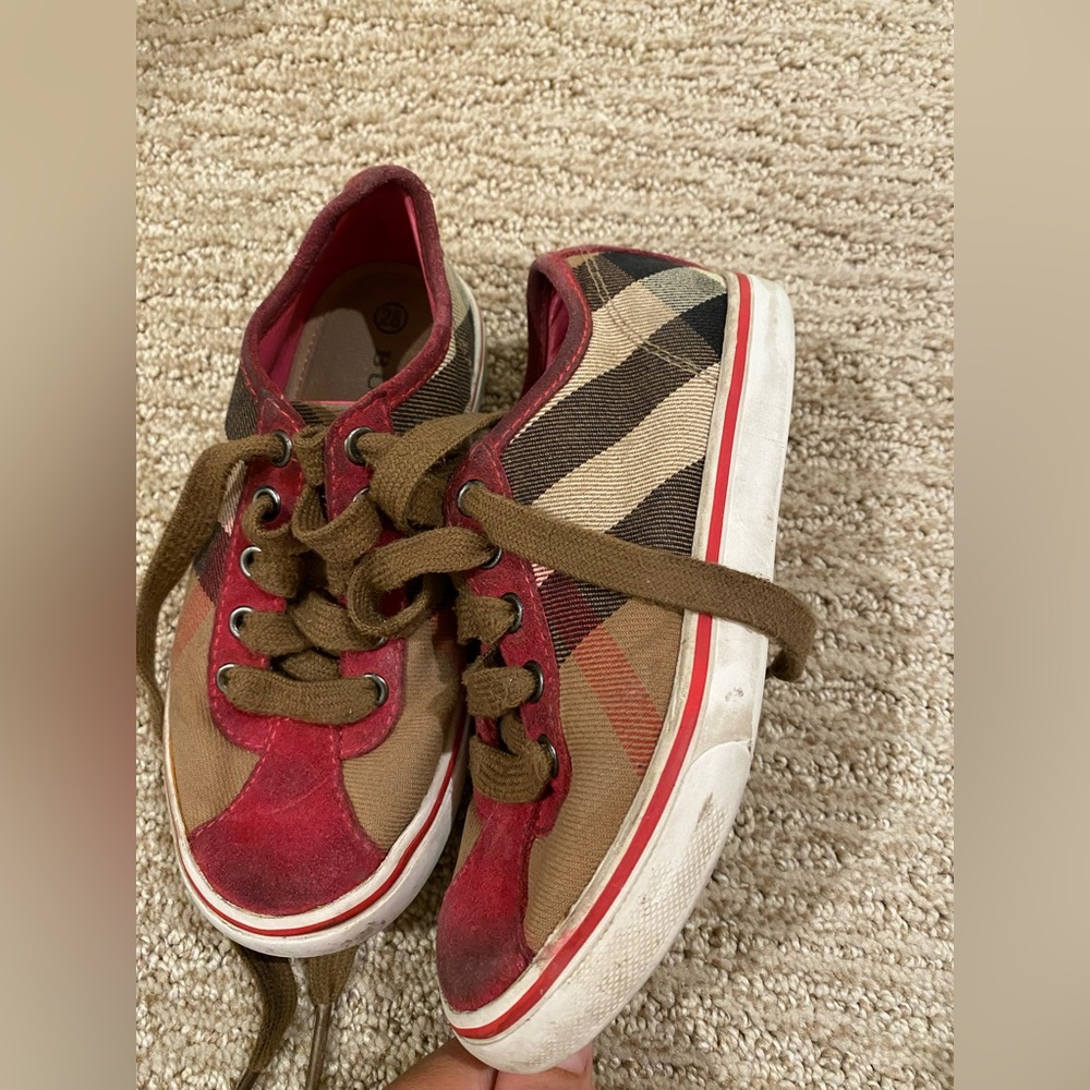 Little girl Burberry sneaker